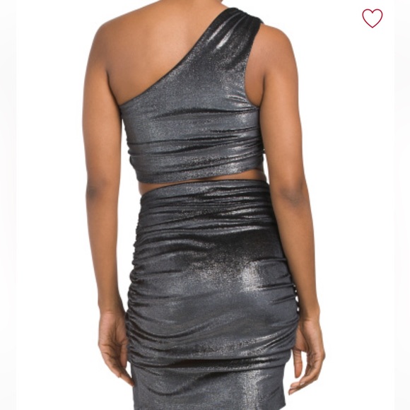 NWT, SUSANA MONACO, Velvet Shimmer One Shoulder Crop Top - Picture 2 of 3